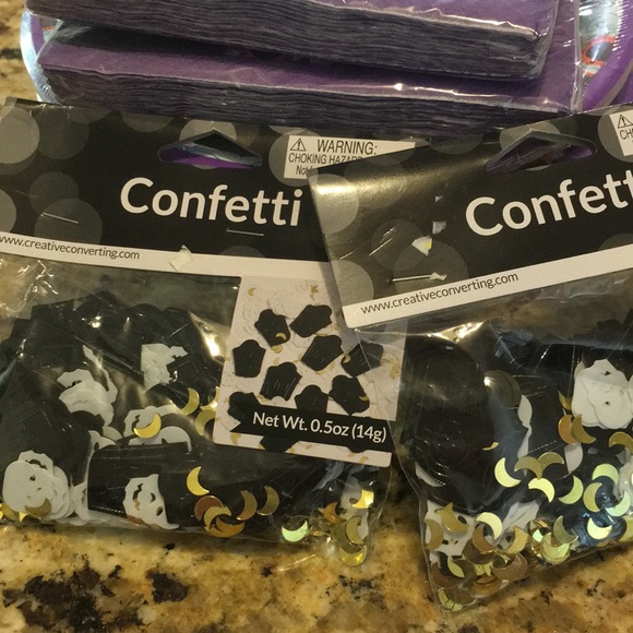 Day of the Dead (24)plates (32)Napkins & Confetti - Picture 6 of 6